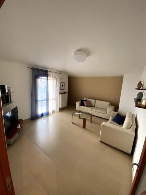 Sunny Home:Palo del Colle Esterno foto